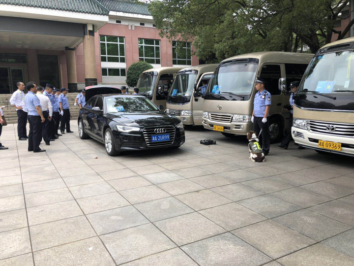 排爆安检02.jpg